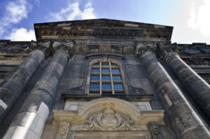 Öffnungszeiten und Führung 3 Öffnungszeiten der Kreuzkirche Dresden