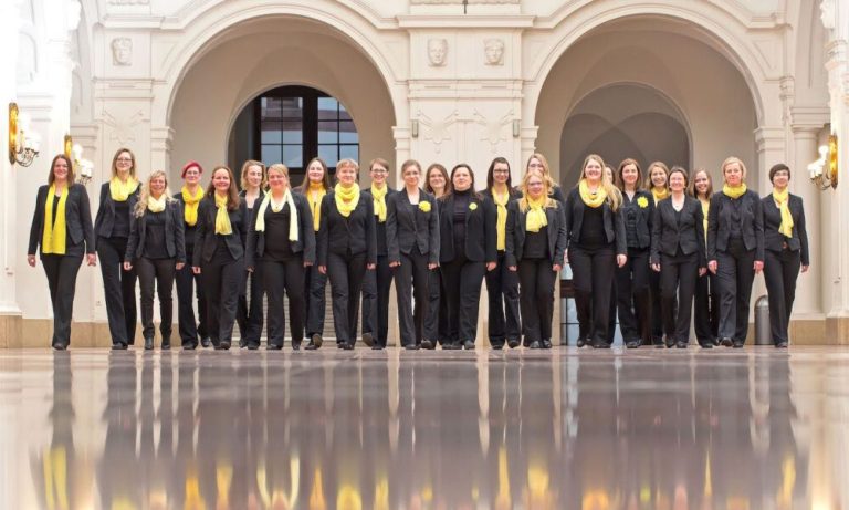 Mädchen- und Frauenchor der Schola Cantorum Leipzig Bernhard Steiner, Leitung, Chormusik
