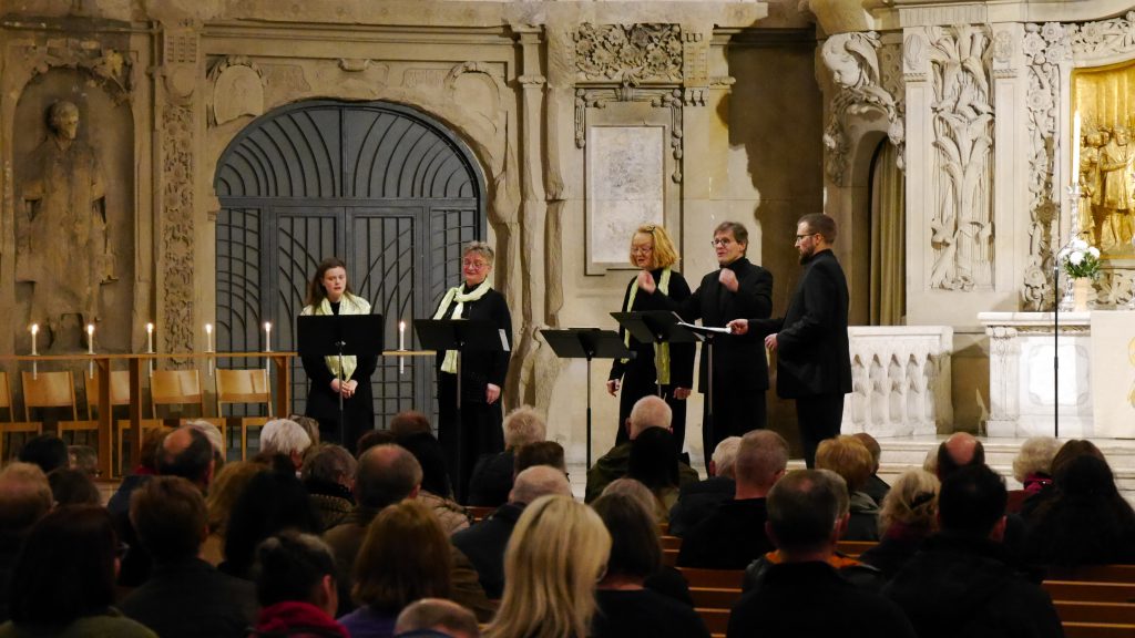 Ensemble VokalChoral in der Vesper der Kreuzkirche Dresden