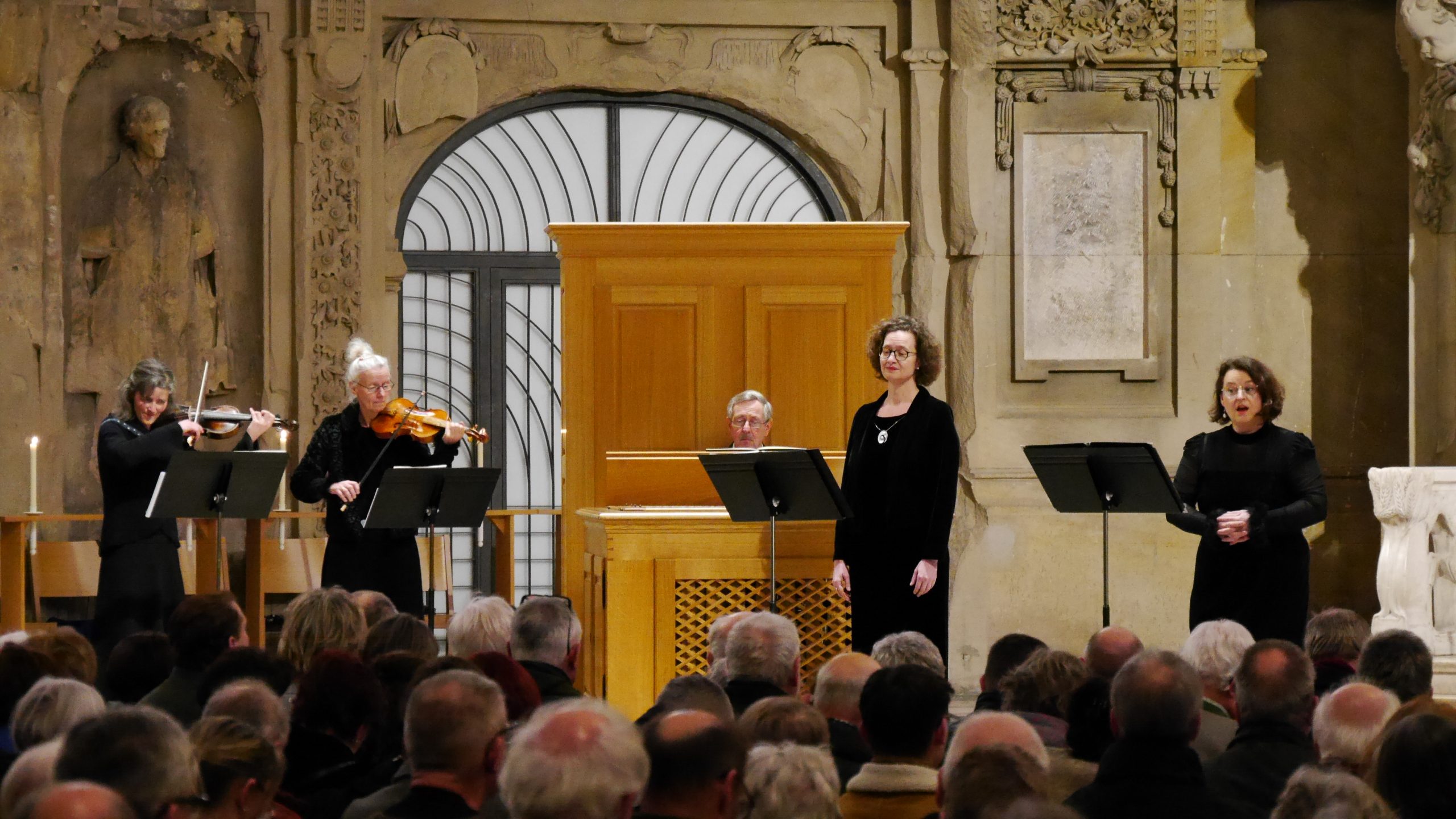 Ensemble Compagne d'Oiseaux in der Vesper der Kreuzkirche Dresden